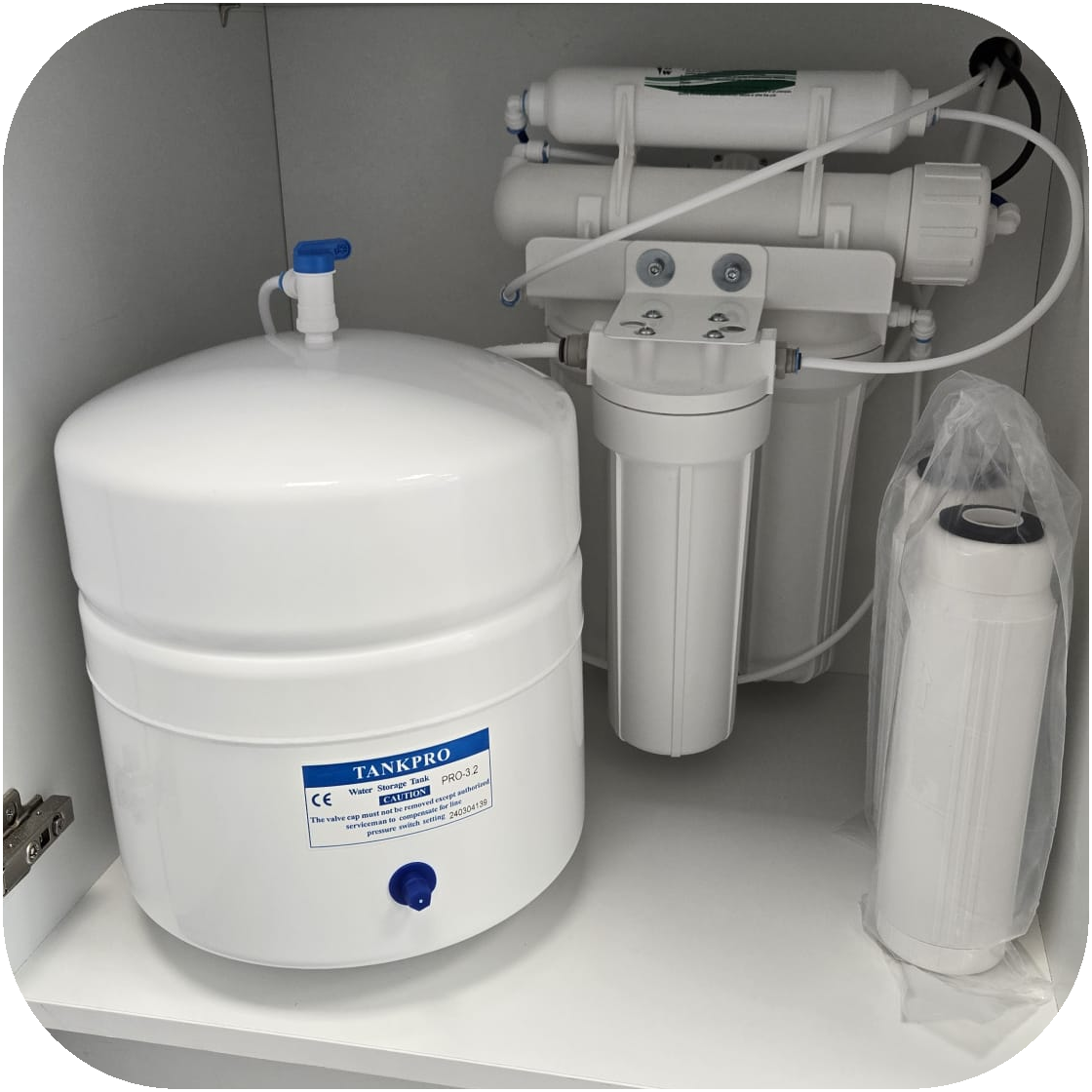 MDS Medical RO water system installed.